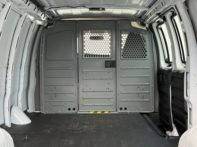 2025 Chevrolet Express Cargo WT - Photo 15