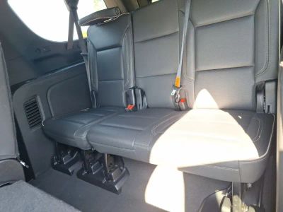 2024 Chevrolet Suburban - Photo 23