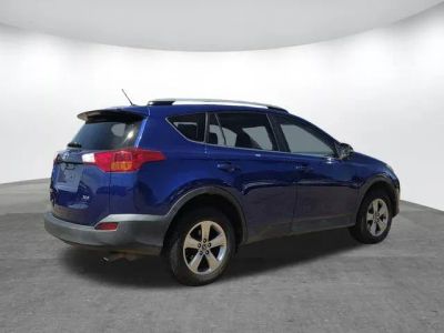 2015 Toyota RAV4 - Photo 4
