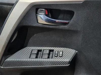 2015 Toyota RAV4 - Photo 18