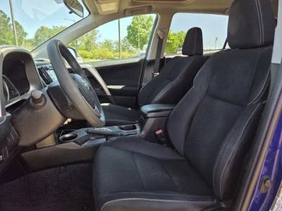 2015 Toyota RAV4 - Photo 14