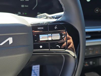 2026 Kia Sorento Hybrid — photo 31 view