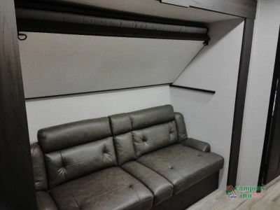 2026 Venture RV SportTrek — photo 30 view