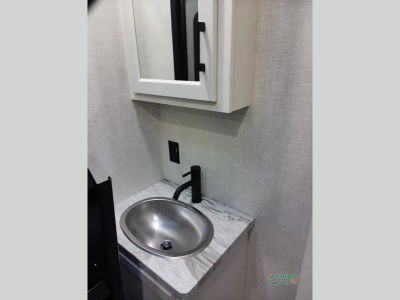 2026 Venture RV SportTrek — photo 43 view