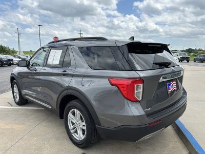 2023 Ford Explorer — side profile view