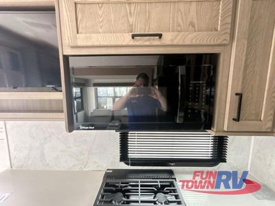 2026 Forest River RV Rockwood Signature - Photo 12