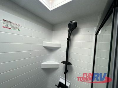 2026 Forest River RV Rockwood Signature - Photo 25