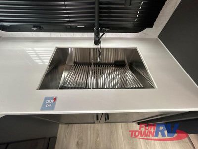 2026 Forest River RV Rockwood Signature - Photo 10