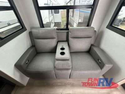2026 Forest River RV Rockwood Signature - Photo 19