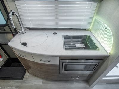 2026 Thor Motor Coach Tiburon - Photo 14