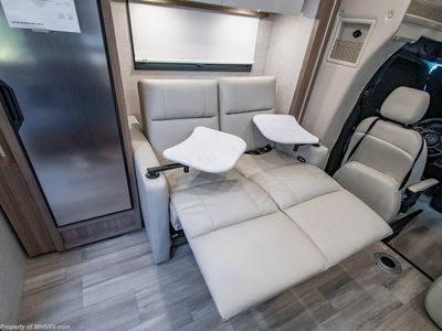2026 Thor Motor Coach Tiburon - Photo 10