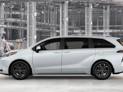 2026 Toyota Sienna - Photo 6