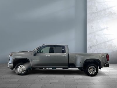 2026 Chevrolet Silverado 3500HD - Photo 3