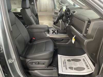 2026 Chevrolet Silverado 3500HD - Photo 15