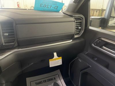 2026 Chevrolet Silverado 3500HD - Photo 12