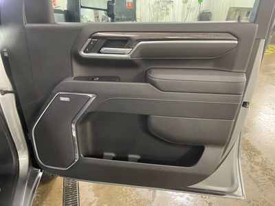 2026 Chevrolet Silverado 3500HD - Photo 21