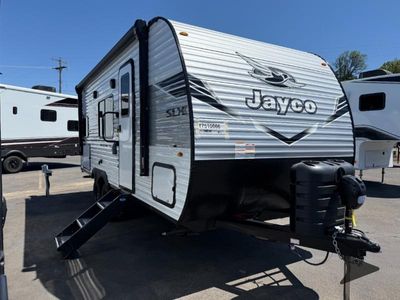 2026 Jayco Jay Flight SLX — front three-quarter view