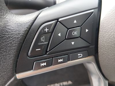 2024 Nissan Sentra — photo 12 view