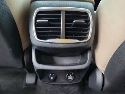 2019 Hyundai Santa Fe — photo 16 view