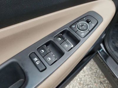 2019 Hyundai Santa Fe — photo 22 view