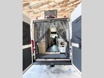 2025 Winnebago Solis - Photo 8