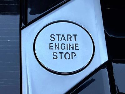2026 BMW X5 — photo 36 view