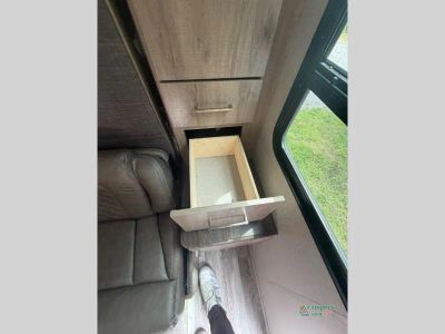 2022 Grand Design Imagine XLS — photo 7 view