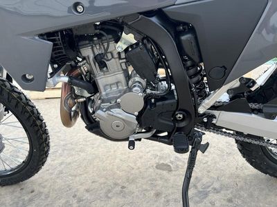 2025 Suzuki DR-Z4S - Photo 12