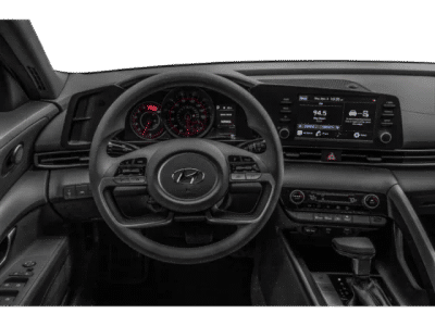 2023 Hyundai Elantra - Photo 4
