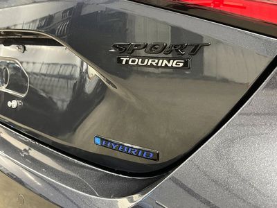 2026 Honda Civic Hatchback Hybrid — photo 10 view