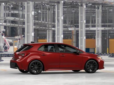 2026 Toyota Corolla Hatchback - Photo 13