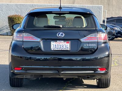 2013 Lexus CT 200h - Photo 8