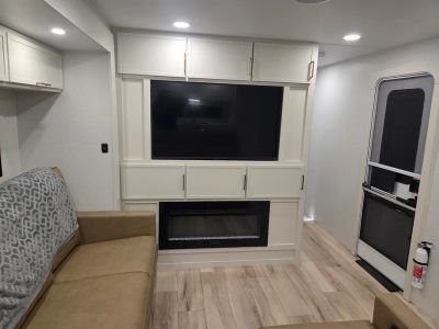 2026 Brinkley RV Model I - Photo 9