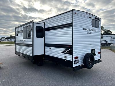 2025 GRAND DESIGN TRANSCEND - Photo 5
