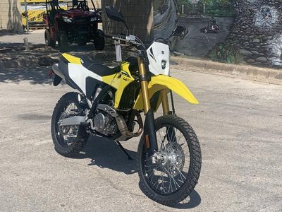 2025 Suzuki DR-Z4S - Photo 1