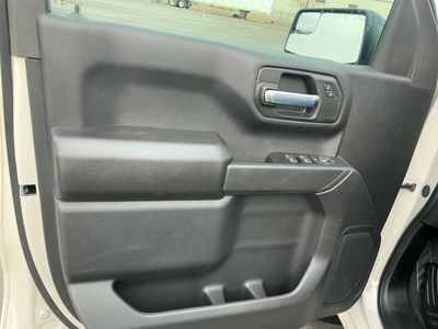 2026 Chevrolet Silverado 1500 — photo 16 view