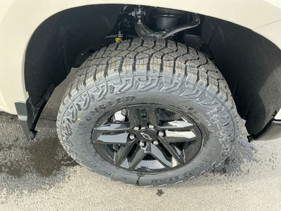 2026 Chevrolet Silverado 1500 — photo 22 view