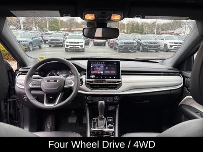 2024 Jeep Compass Limited - Photo 17
