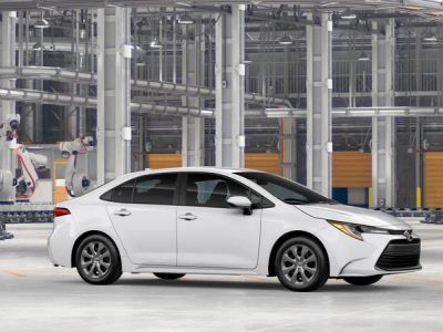 2026 Toyota Corolla - Photo 13