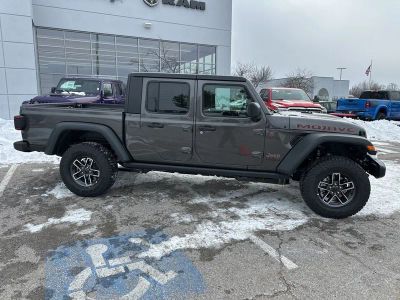 2026 Jeep Gladiator — photo 30 view