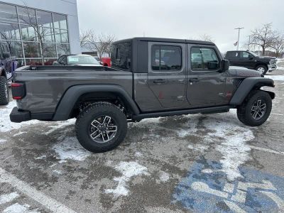 2026 Jeep Gladiator — photo 27 view