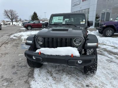 2026 Jeep Gladiator — photo 10 view