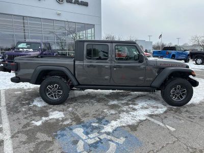 2026 Jeep Gladiator — photo 29 view
