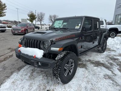 2026 Jeep Gladiator — photo 12 view