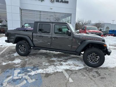2026 Jeep Gladiator — photo 31 view