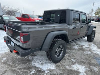 2026 Jeep Gladiator — photo 25 view