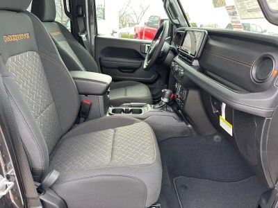 2026 Jeep Gladiator — photo 49 view