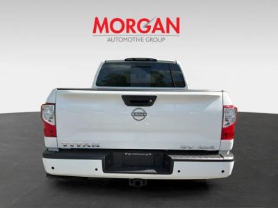 2024 Nissan Titan — detail view
