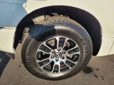 2024 Nissan Titan — photo 28 view