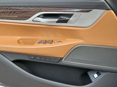 2022 BMW 7 Series — photo 18 view